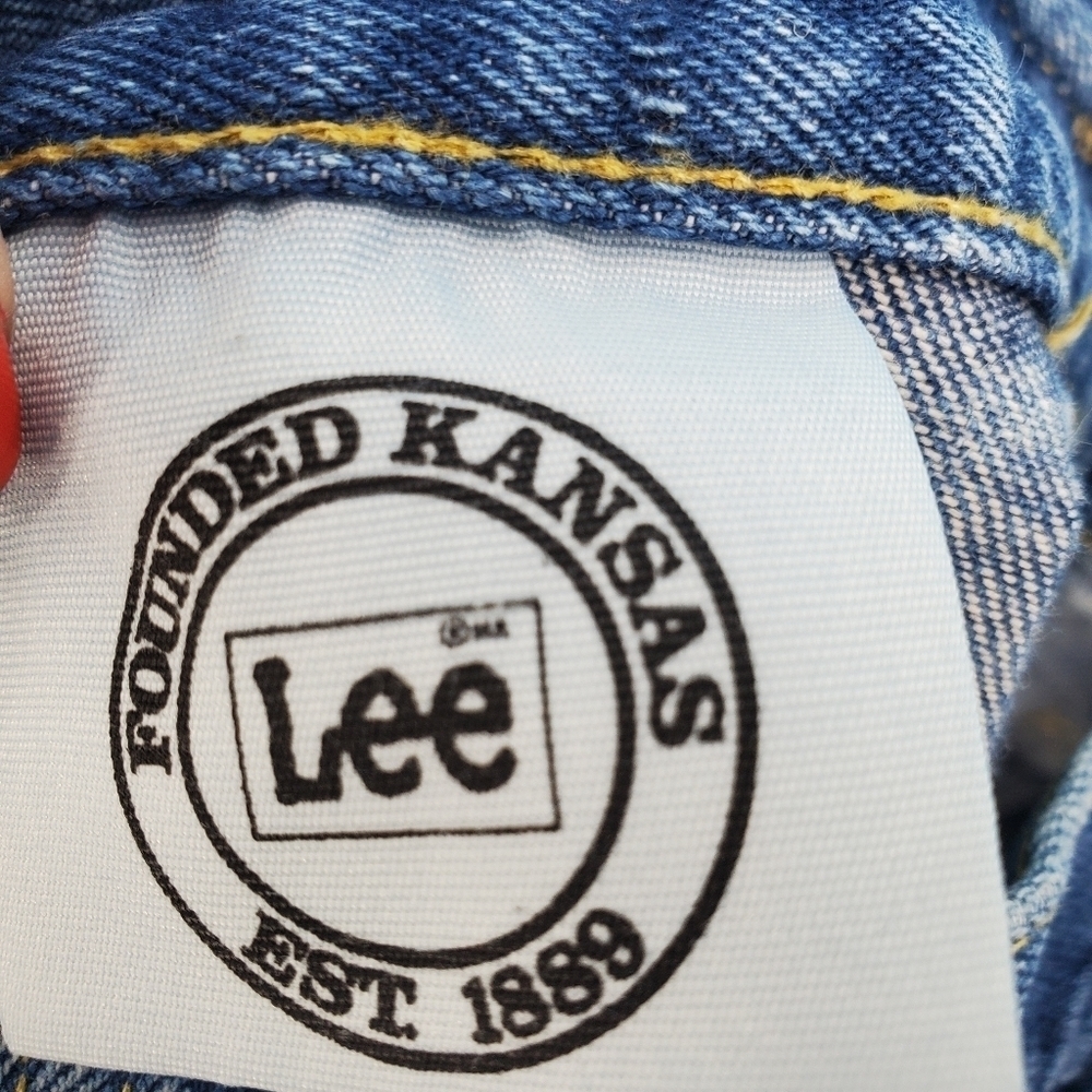 Vintage 90s Lee high waist medium wash cotton jeans 11/12 - Picture 2 of 10